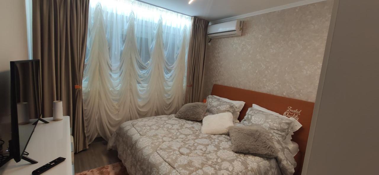 Casa Lux Apartment บูคาเรสต์ ภายนอก รูปภาพ
